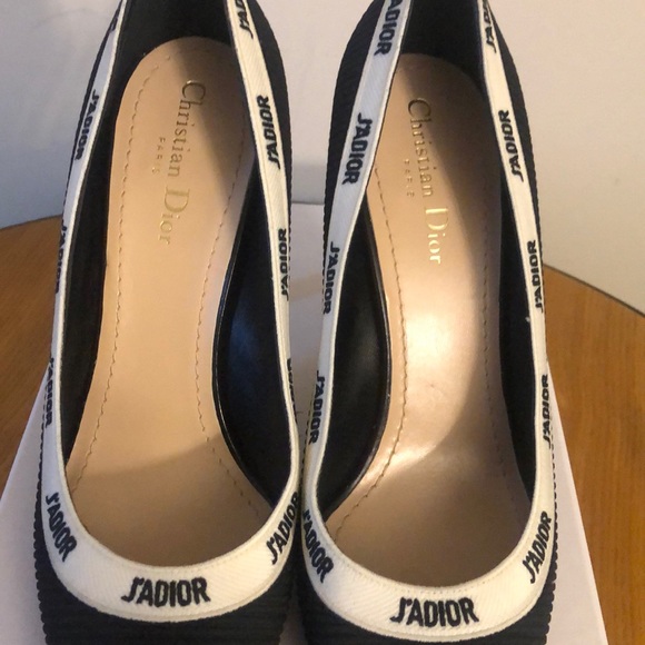 J’adior pumps - Picture 7 of 9